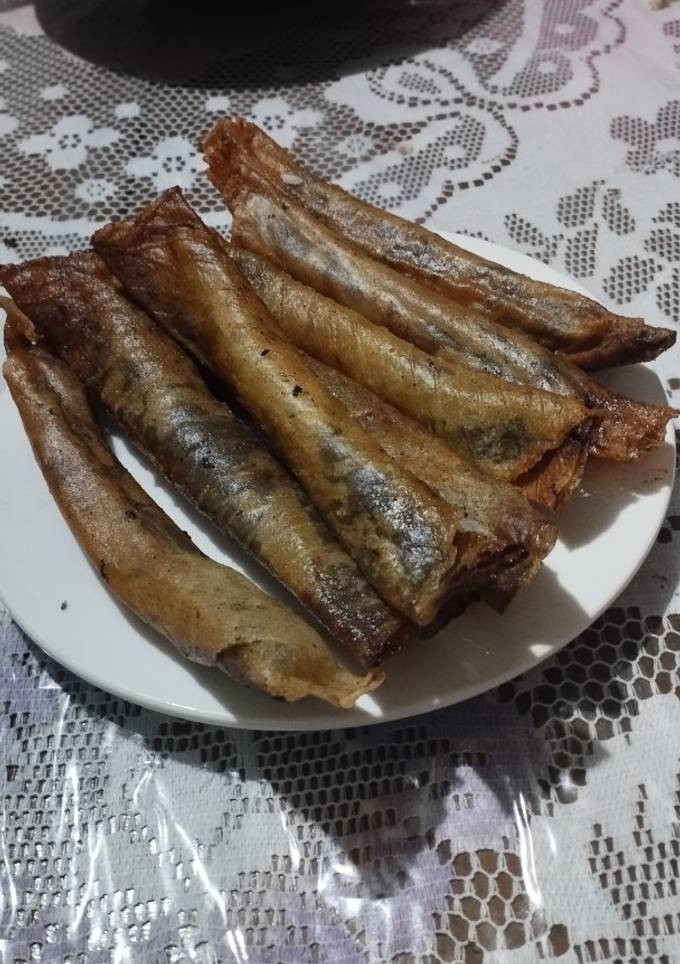 Pisang coklat kulit lumpia crispy yang siap digoreng