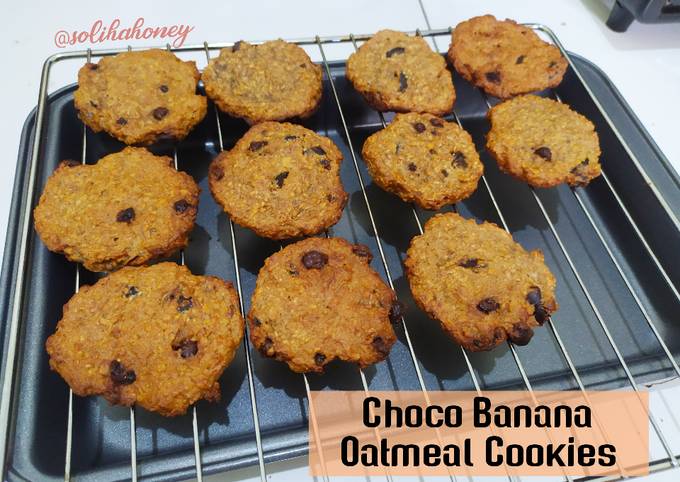 Choco Banana Oatmeal Cookies