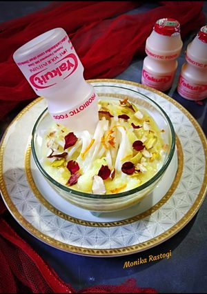 A picture of Raw Turmeric Flavoured Yakult Falooda.