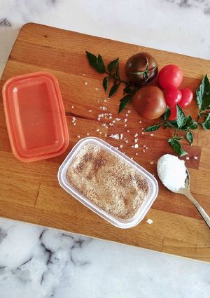 Foto di Sale aromatizzato al pomodoro, ricetta del riciclo 🌷