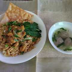 Mie Ayam রেসিপির প্রধান ছবি