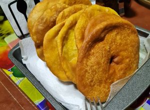 Una foto de Sopaipillas con Zapallo para la once☕