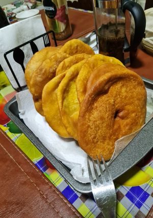 Una foto de Sopaipillas con Zapallo para la once☕