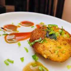 A picture of Special aloo tikki.