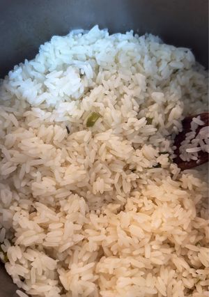 A picture of White Rice.