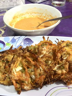 Foto resep Bakwan Sayur + sambal kacang
