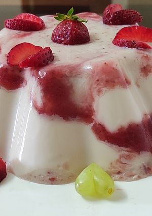 A picture of Strawberry souffle.