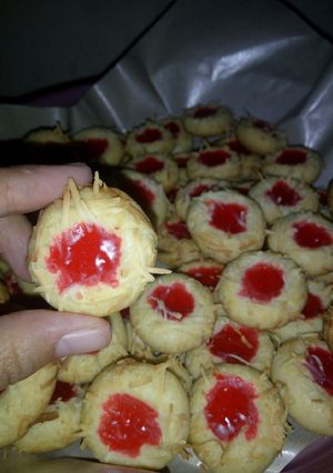 Foto resep Thumbprint Cookies