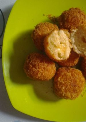 Foto resep Roti Bola Singkong isi Keju