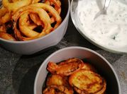 Une photo de onion ring