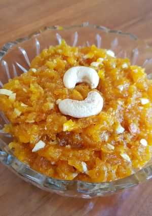 A picture of Gajar ka halwa. (Desi gajar).