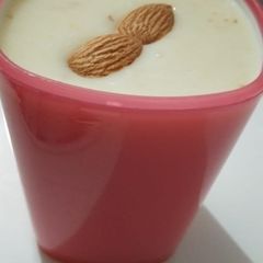A picture of Mango shake.
