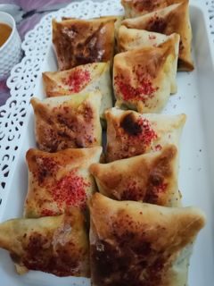 صورة لوصفة فطائر بالسبانخ