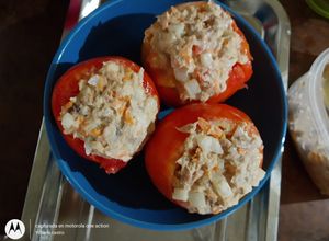 Una foto de Tomates rellenos Express