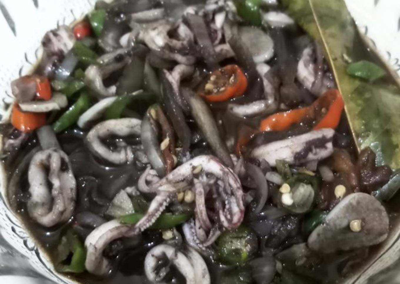 Cumi hitam pedas