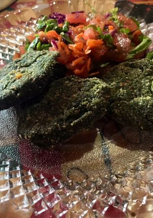 Una foto de Bocaditos de acelga rellenos con queso