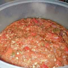A picture of Sambal goreng terasi.