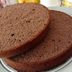 A picture of Chocolate Sponge.