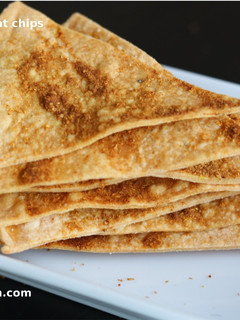 A picture of Baked Wholewheat Chips.