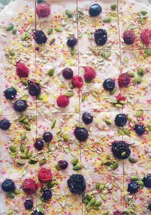 A picture of Strawberry Yoghurt bark.