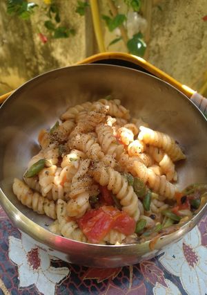 সিম্পল পাস্তা (simple pasta recipe in Bengali) রেসিপির প্রধান ছবি