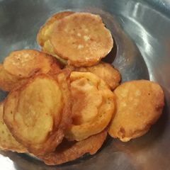 A picture of Akara.