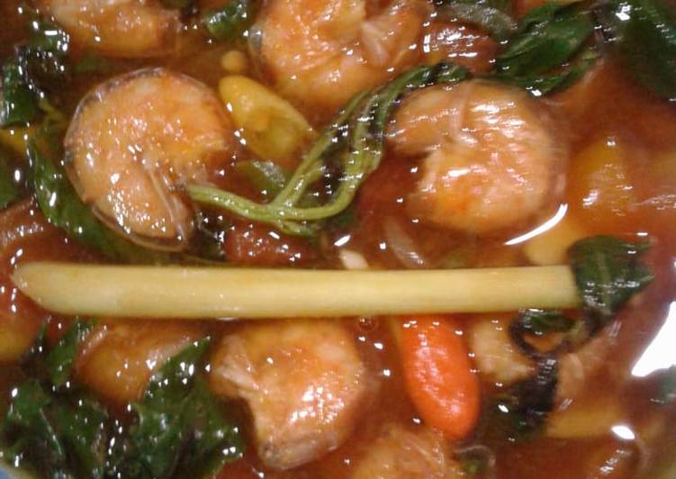 Bagaimana Menyiapkan Udang asam pedas manis Anti Gagal