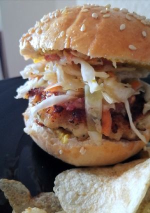 Una foto de Hamburguesa de bacalao 🍔🐟