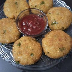 A picture of Poha aalu cutlets.