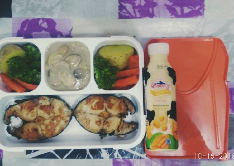 Gindara steak with mushroom sauce