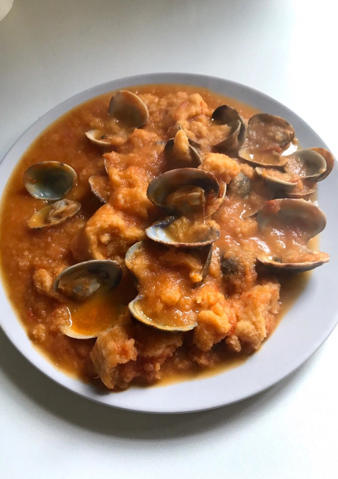 Una foto de Sopa de tomate de mi hermana Tere