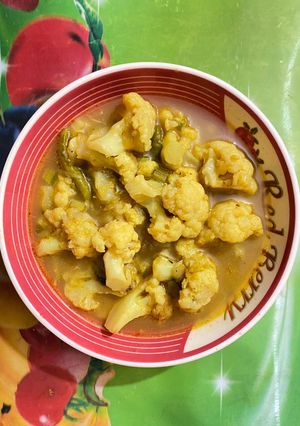মুগ ডাল দিয়ে ফুলকপি রেসিপির প্রধান ছবি