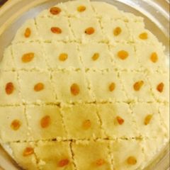 A picture of Milk powder coconut burfi.