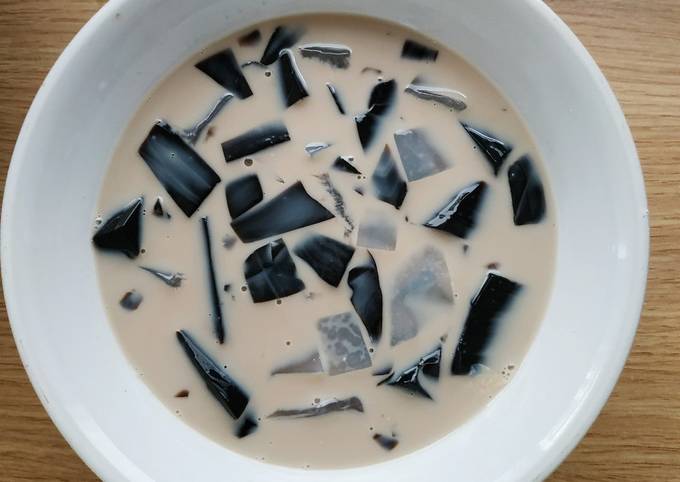 Es Teh Susu Cincau