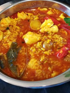 Una foto de Arroz con merluza