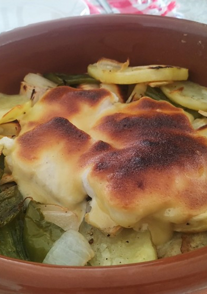 Una foto de Bacalao al ajomiel gratinado