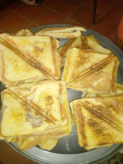 A picture of Onion Toast Bread.