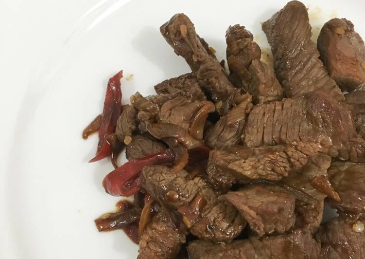 Cara Gampang Menyiapkan Spicy Beef Teriyaki Anti Gagal
