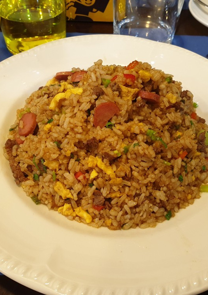 Una foto de Arroz chaufa (de cerdo)