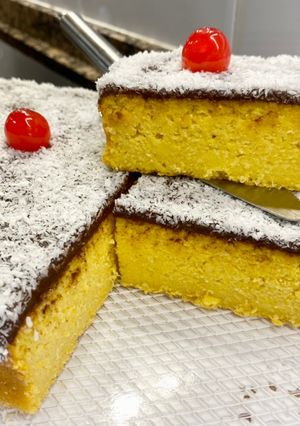 Una foto de Pastel húmedo de maíz con ganaché al ron