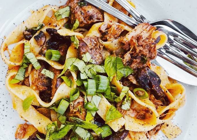 Easiest Way to Prepare Award-winning Braised Pork Ragù w/ Mushrooms &amp; Tagliatelle