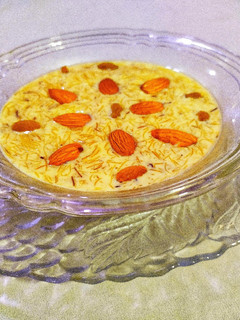 A picture of Sheer Khurma.