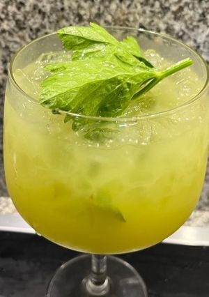 Una foto de Zumo de Piña y Apio