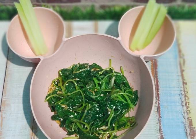 Resep Salad Bayam Korea Anti Gagal