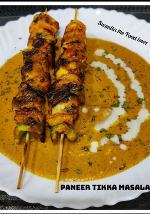 A picture of Paneer tikka masala.