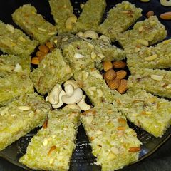A picture of Bottle gourd barfi.
