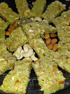 A picture of Bottle gourd barfi.