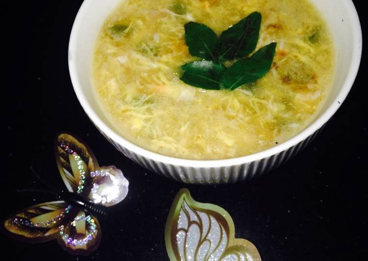 Recipe of Ultimate Chicken  yakhni soup