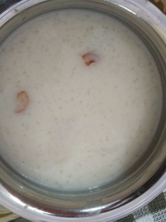 பால் பாயாசம்(pal payasam recipe in tamil) செய்முறை முக்கிய புகைப்படம்