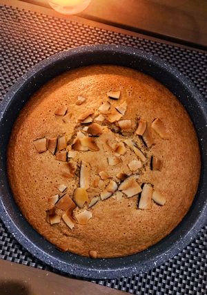Foto principal de Bizcocho con harina integral de espelta, sabor coco y limón 🥥🍋